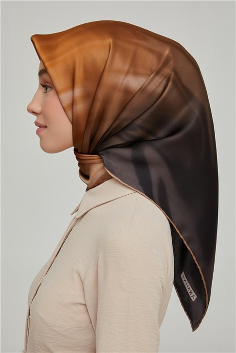 Armine Sura İpek Eşarp 21Ka8624 37