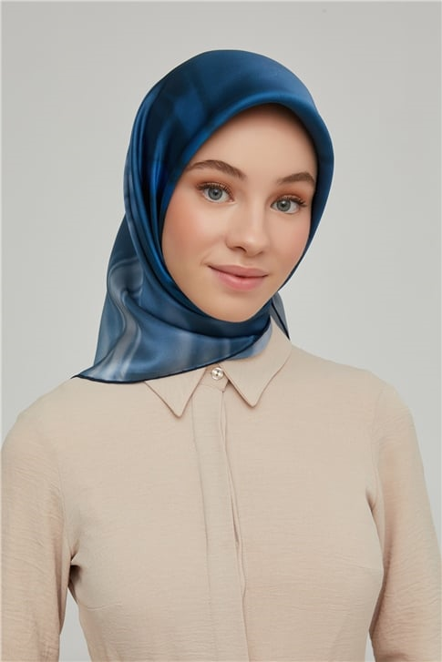 Armine Sura İpek Eşarp 21Ka8624 39
