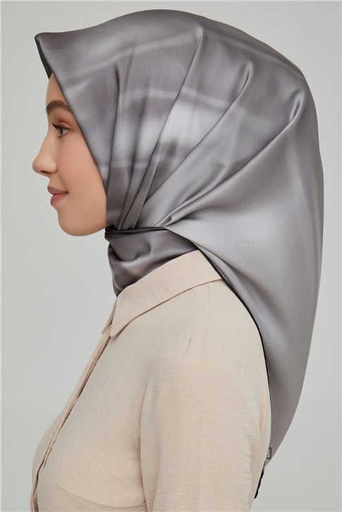 Armine Sura İpek Eşarp 21Ka8624 42