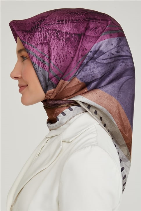 Armine Sura İpek Eşarp 21Ka8625 05
