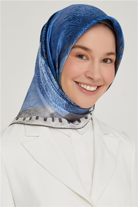Armine Sura İpek Eşarp 21Ka8625 07