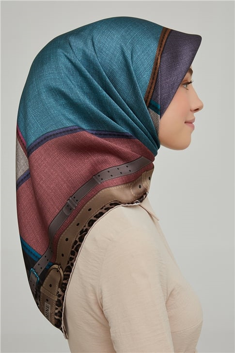 Armine Sura İpek Eşarp 21Ka8626 07