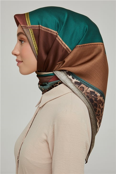 Armine Sura İpek Eşarp 21Ka8626 39