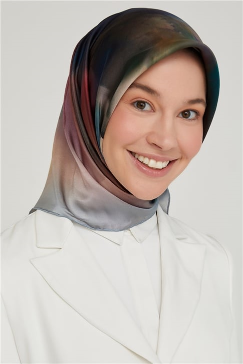 Armine Sura İpek Eşarp 21Ka8627 04