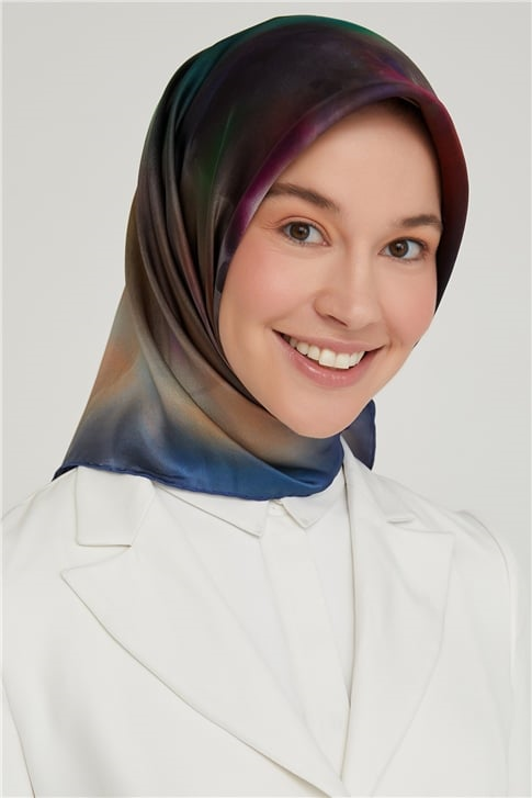 Armine Sura İpek Eşarp 21Ka8627 37