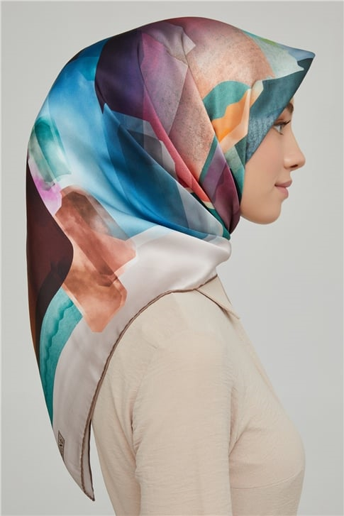 Armine Sura İpek Eşarp 21Ka8628 03