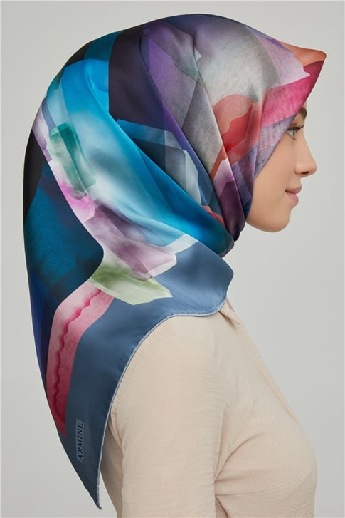 Armine Sura İpek Eşarp 21Ka8628 07