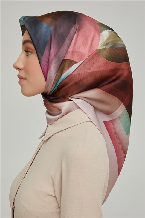 Armine Sura İpek Eşarp 21Ka8628 08