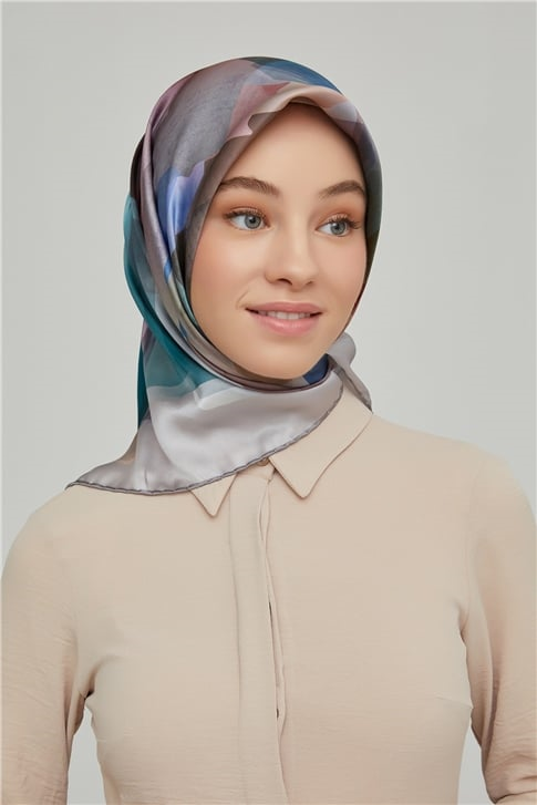 Armine Sura İpek Eşarp 21Ka8628 34