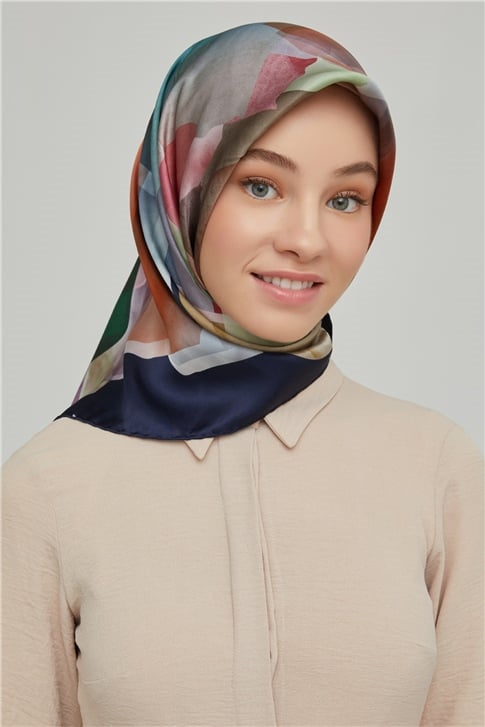 Armine Sura İpek Eşarp 21Ka8628 38