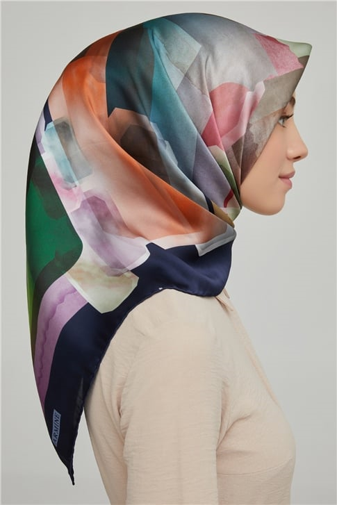 Armine Sura İpek Eşarp 21Ka8628 38