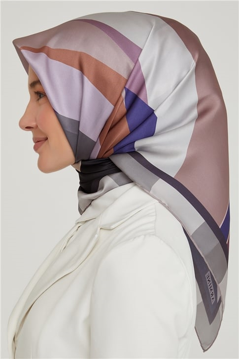 Armine Sura İpek Eşarp 21Ka8629 35