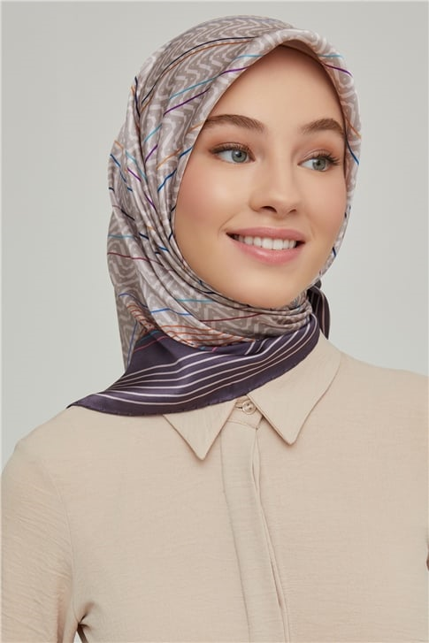 Armine Sura İpek Eşarp 21Ka8631 44