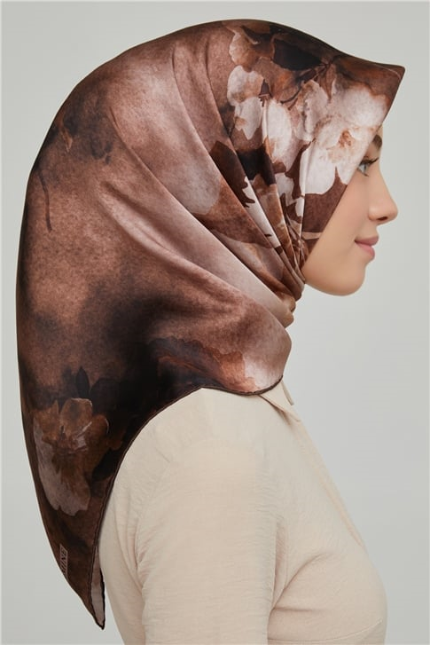 Armine Sura İpek Eşarp 21Ka8632 31