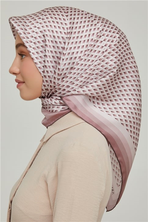 Armine Sura İpek Eşarp 21Ka8634 36