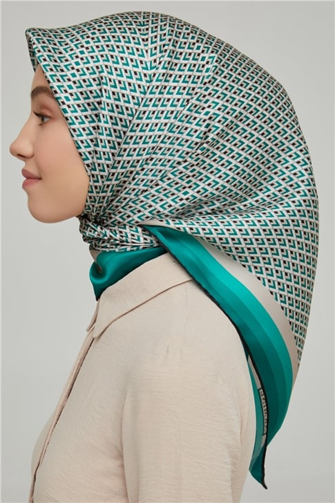 Armine Sura İpek Eşarp 21Ka8634 38