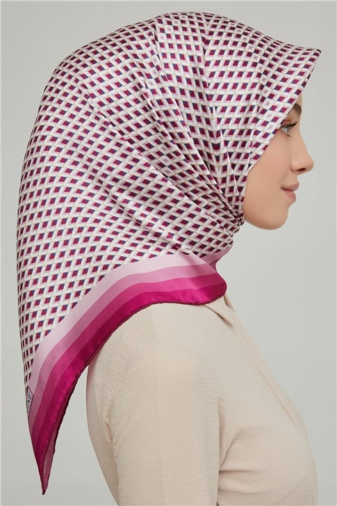 Armine Sura İpek Eşarp 21Ka8634 59