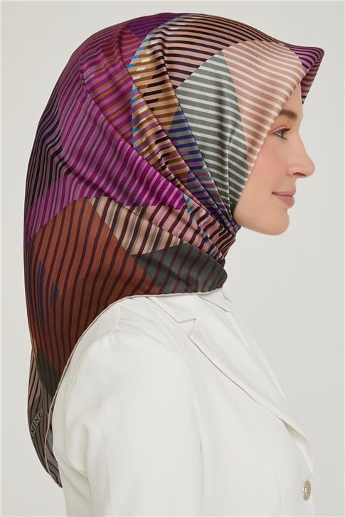 Armine Sura İpek Eşarp 21Ka8635 37