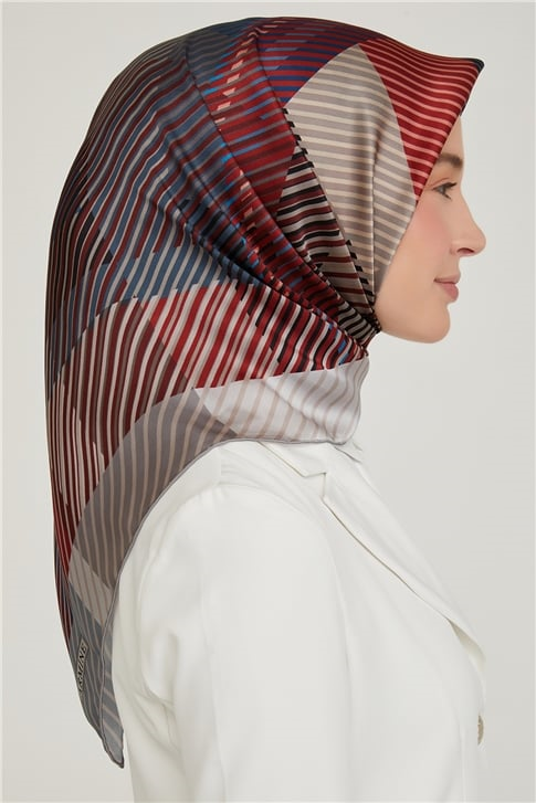 Armine Sura İpek Eşarp 21Ka8635 39