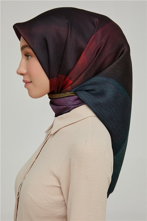 Armine Sura İpek Eşarp 21Ka8636 02