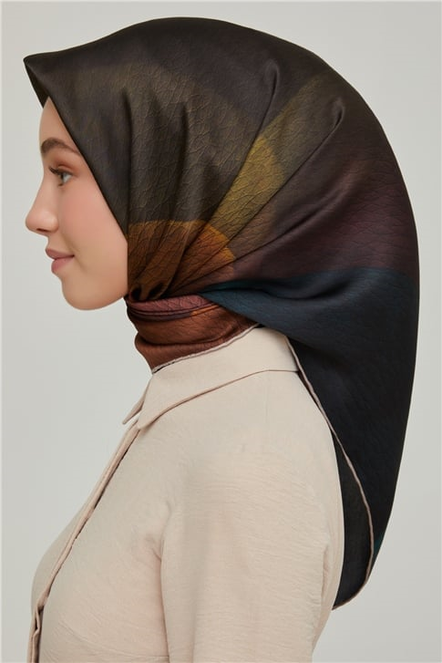 Armine Sura İpek Eşarp 21Ka8636 06