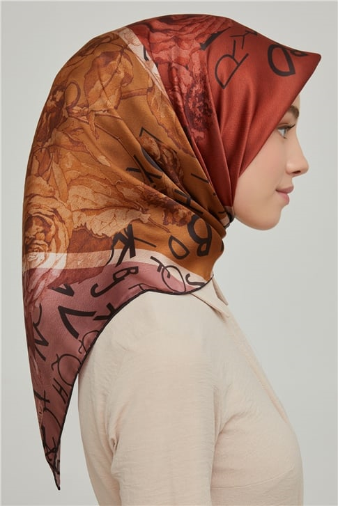 Armine Sura İpek Eşarp 21Ka8637 35