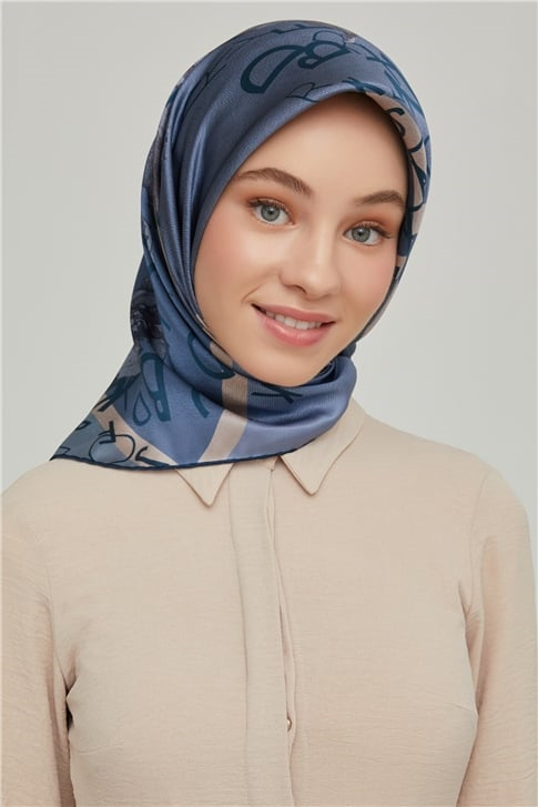 Armine Sura İpek Eşarp 21Ka8637 36