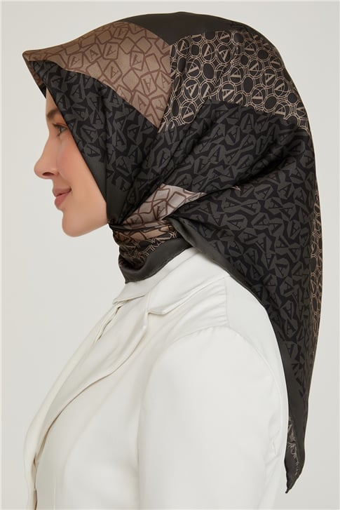 Armine Sura İpek Eşarp 21Ka8638 10