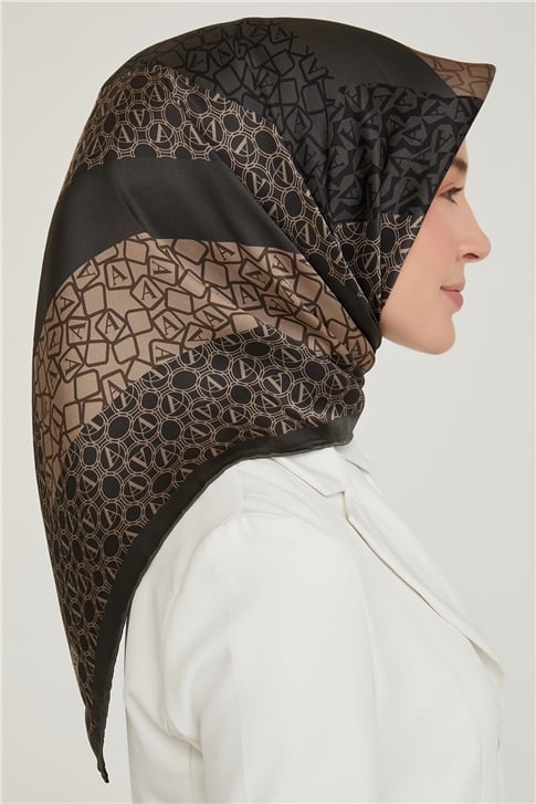 Armine Sura İpek Eşarp 21Ka8638 10