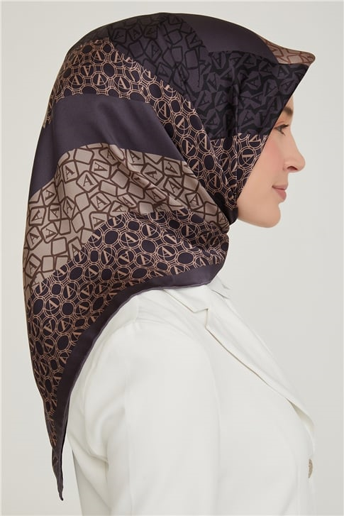 Armine Sura İpek Eşarp 21Ka8638 11