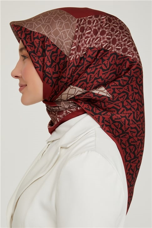 Armine Sura İpek Eşarp 21Ka8638 12