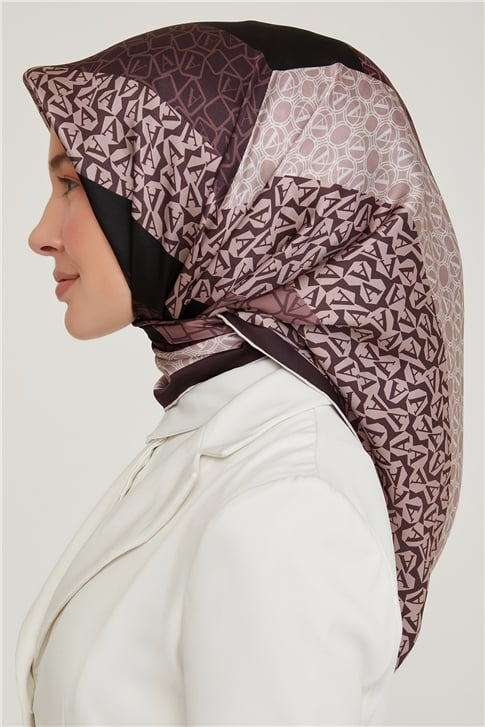 Armine Sura İpek Eşarp 21Ka8638 31