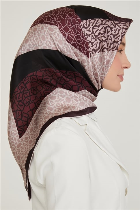 Armine Sura İpek Eşarp 21Ka8638 31