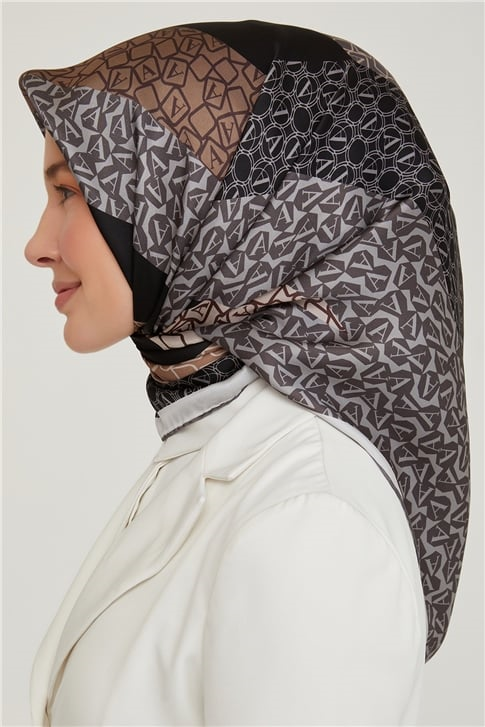 Armine Sura İpek Eşarp 21Ka8638 34