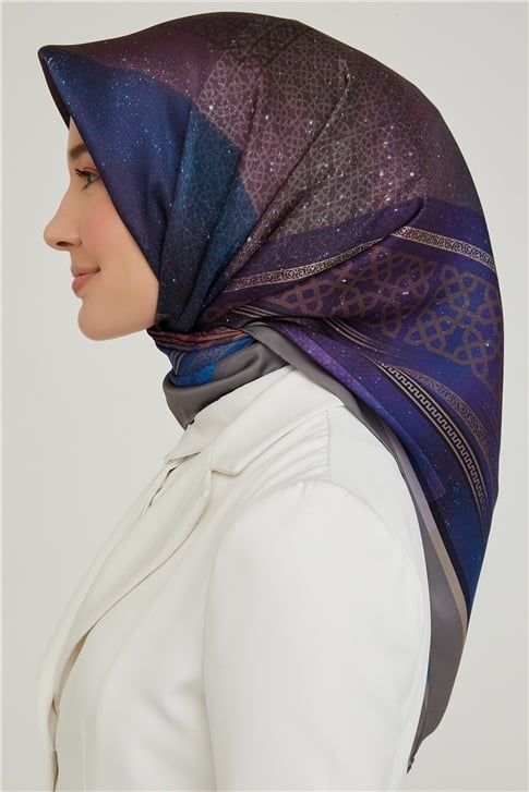 Armine Sura İpek Eşarp 21Ka8639 01