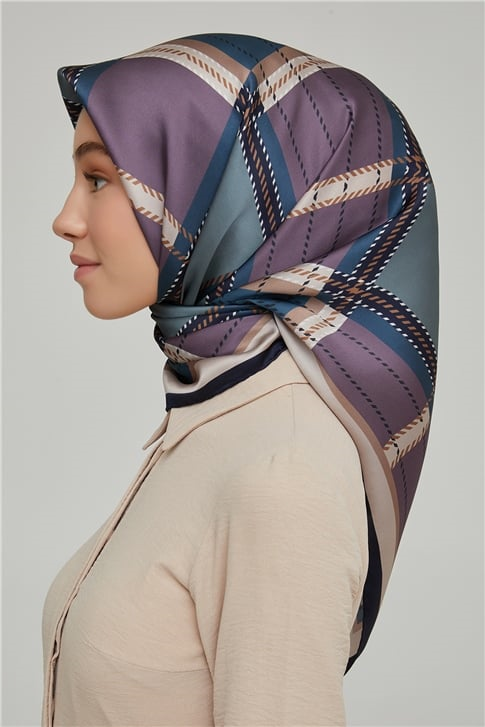 Armine Sura İpek Eşarp 21Ka8640 10
