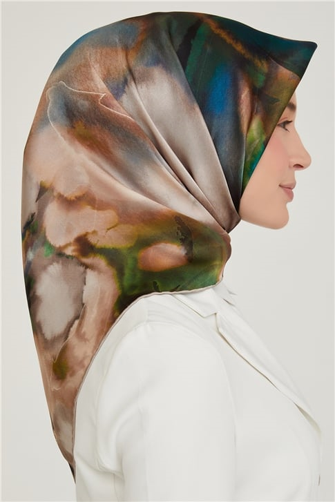 Armine Sura İpek Eşarp 21Ka8641 04