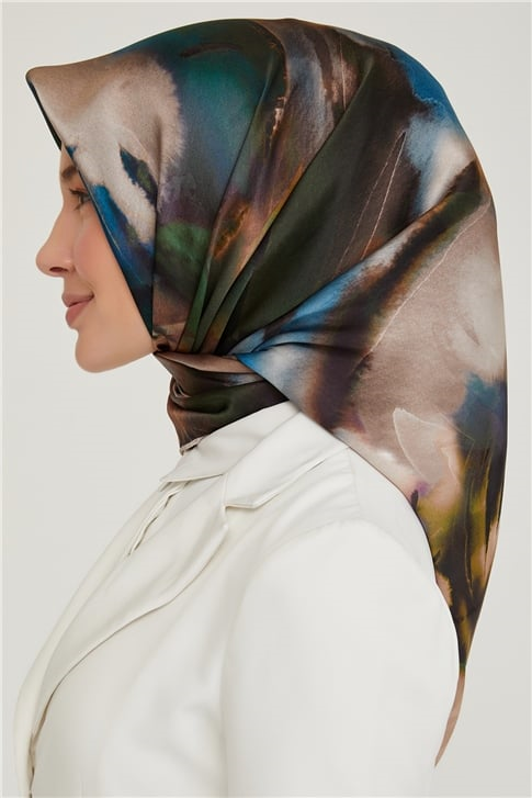 Armine Sura İpek Eşarp 21Ka8641 04