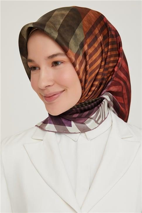 Armine Sura İpek Eşarp 21Ka8642 01