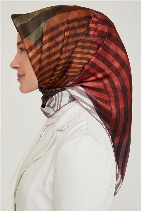Armine Sura İpek Eşarp 21Ka8642 01