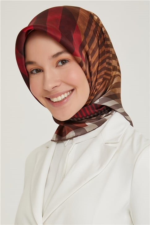 Armine Sura İpek Eşarp 21Ka8642 08