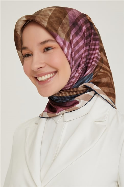 Armine Sura İpek Eşarp 21Ka8642 34