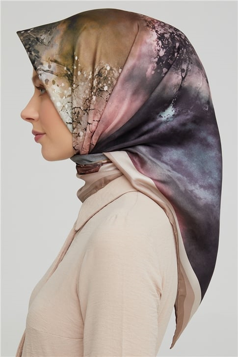 Armine Sura İpek Eşarp 21Ka8643 34