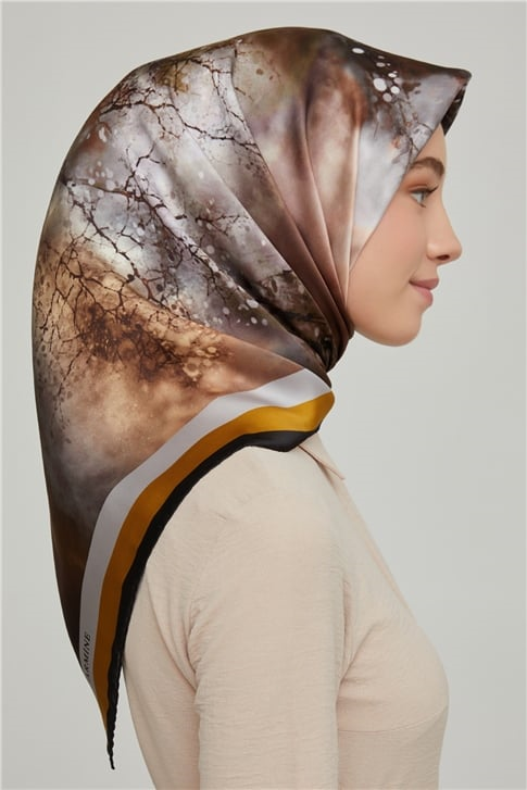 Armine Sura İpek Eşarp 21Ka8643 39
