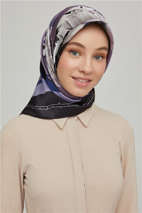 Armine Sura İpek Eşarp 21Ka8644 09