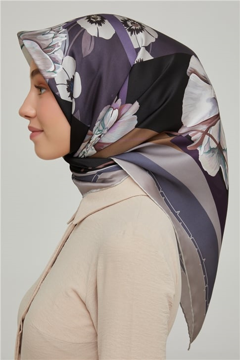 Armine Sura İpek Eşarp 21Ka8644 22