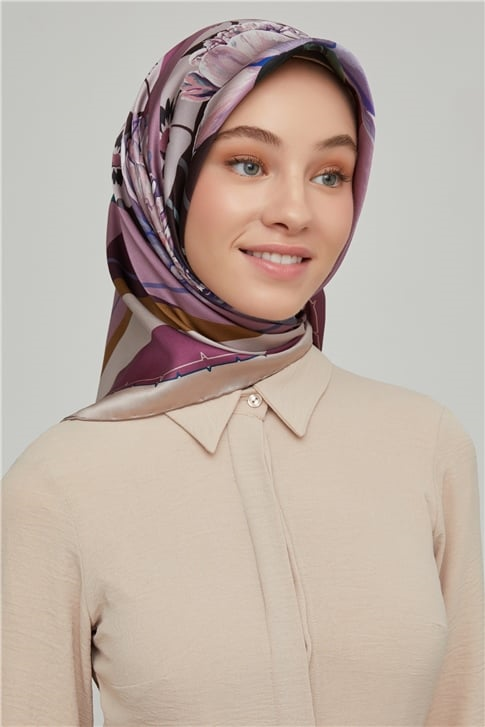 Armine Sura İpek Eşarp 21Ka8644 35