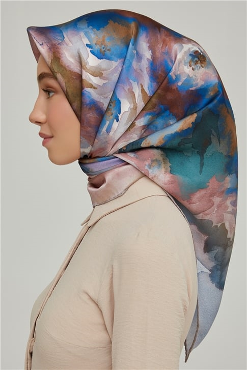 Armine Sura İpek Eşarp 21Ka8645 04
