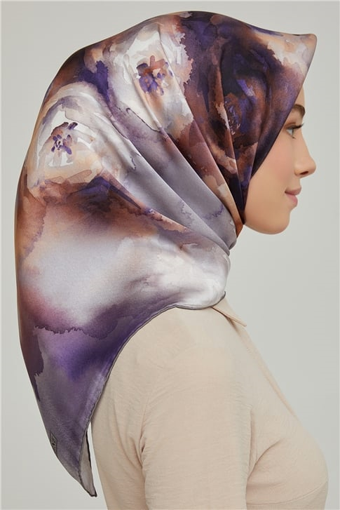 Armine Sura İpek Eşarp 21Ka8645 07