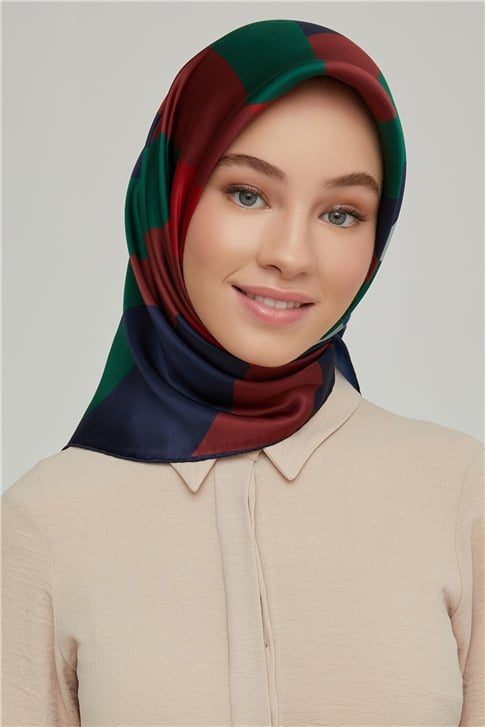 Armine Sura İpek Eşarp 21Ka8646 34